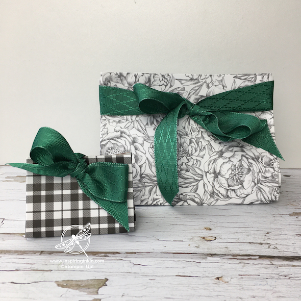 Craft and Chat : Tiny and Large Gift bags
